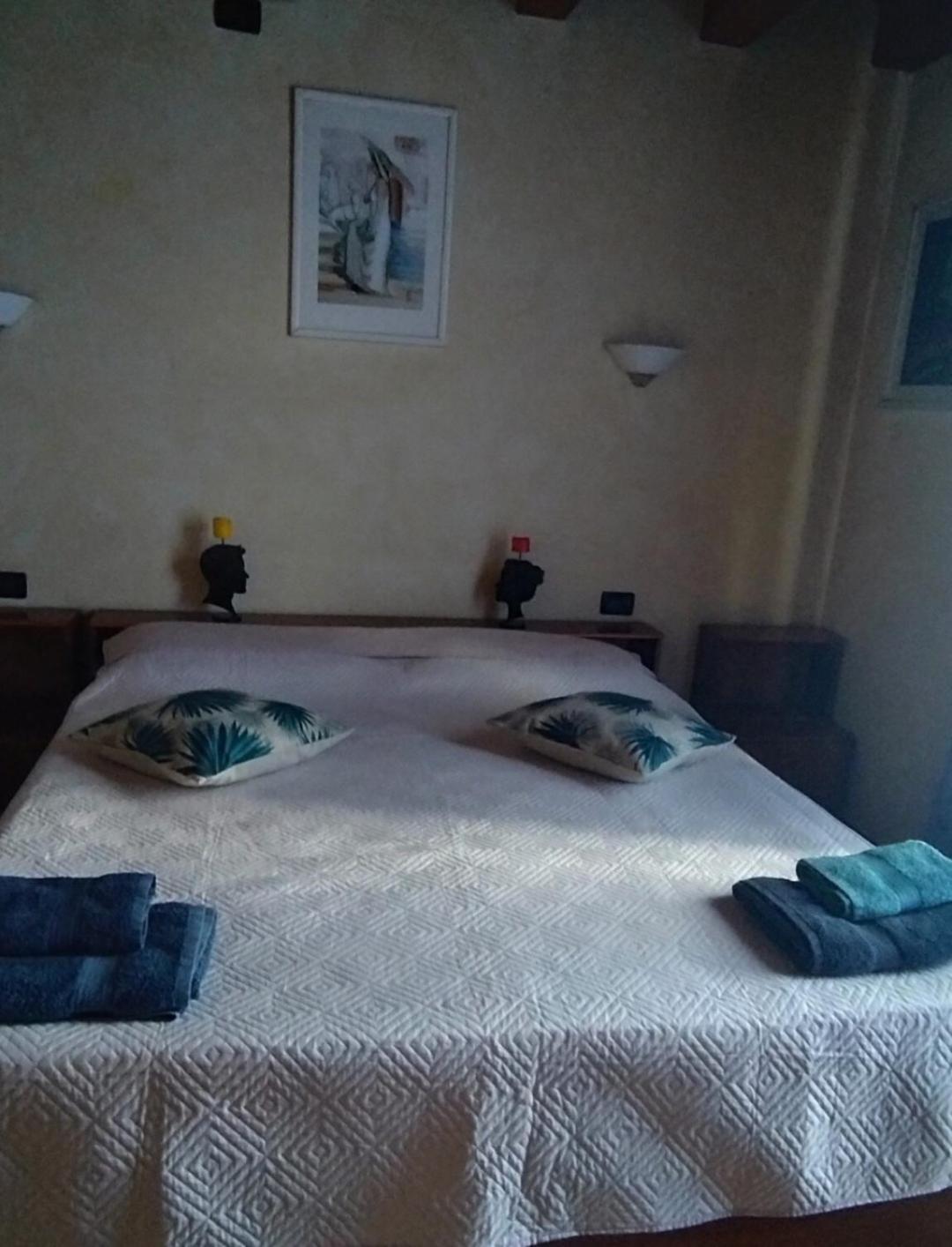 מלקונטנטה B&B Palmagrill חדר תמונה